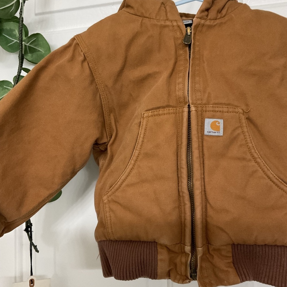 Carhartt Tan Hooded Jacket for Toddlers. SIZE  2 T - Picture 4 of 8